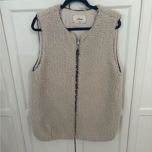 WILFRED Sherpa Zip Front Vest M Cream Faux Shearling